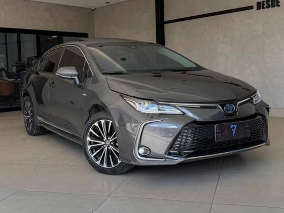 TOYOTA COROLLA 1.8 VVT-I HYBRID FLEX ALTIS PREMIUM CVT TOYOTA COROLLA 1.8 VVT-I HYBRID FLEX ALTIS PREMIUM CVT